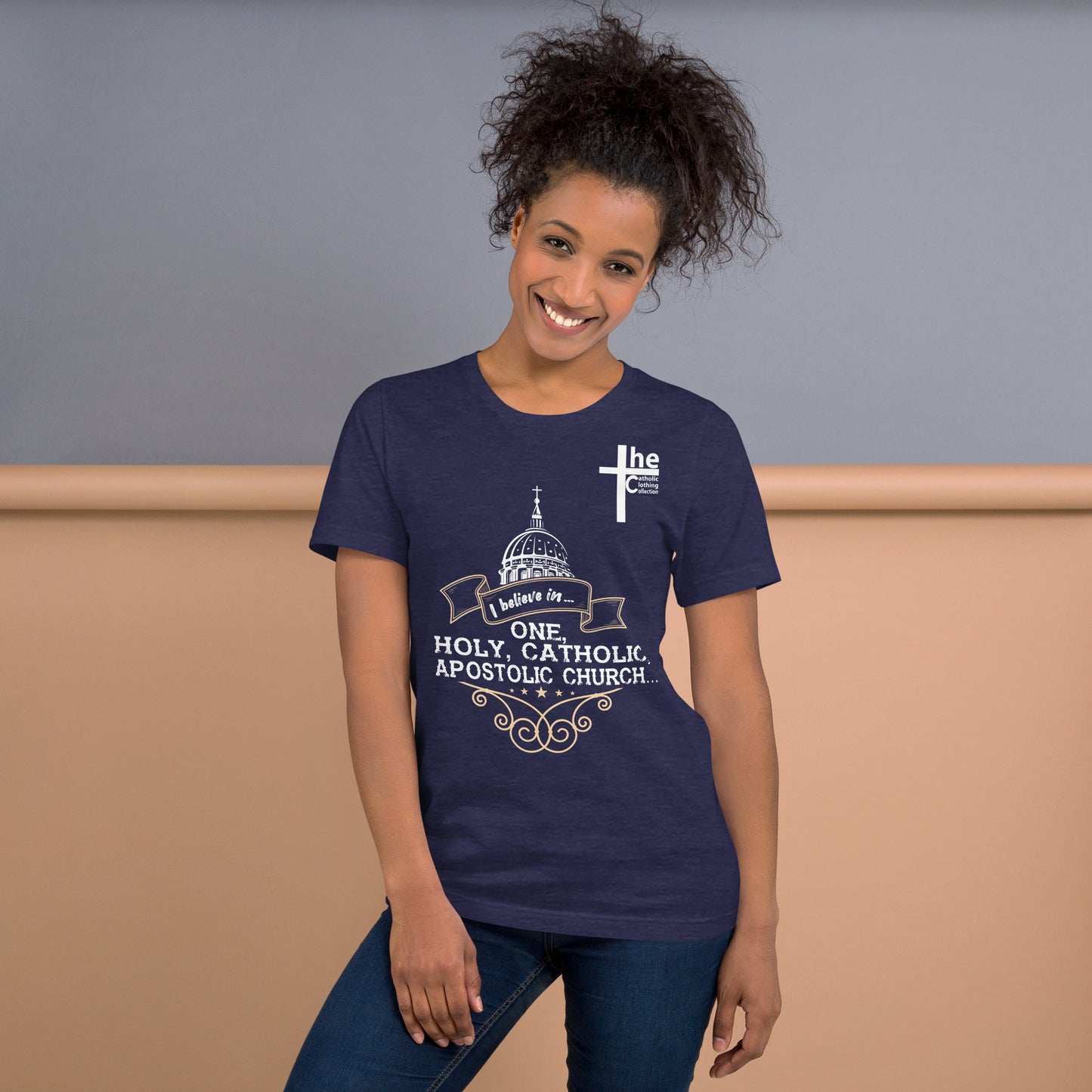 I Believe in One, Holy, Catholic and Apostolic Church Women's t-Shirt